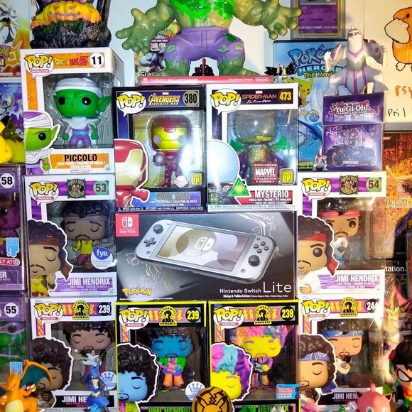 Jimmy hendrix funko pops NIB complete set glow in dark fire guitar